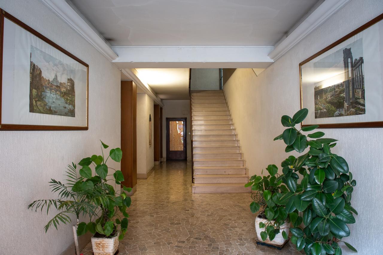 House Bonifacio Lägenhet Rom Exteriör bild